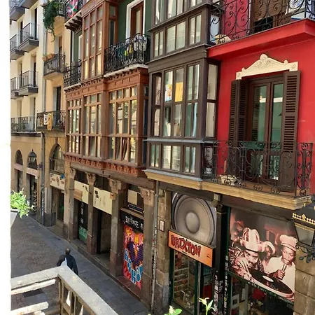 La Puerta - Casco Viejo-old Town Apartment