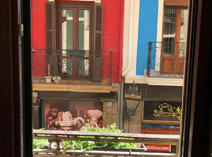 Apartment La Puerta - Casco Viejo-old Town Bilbao